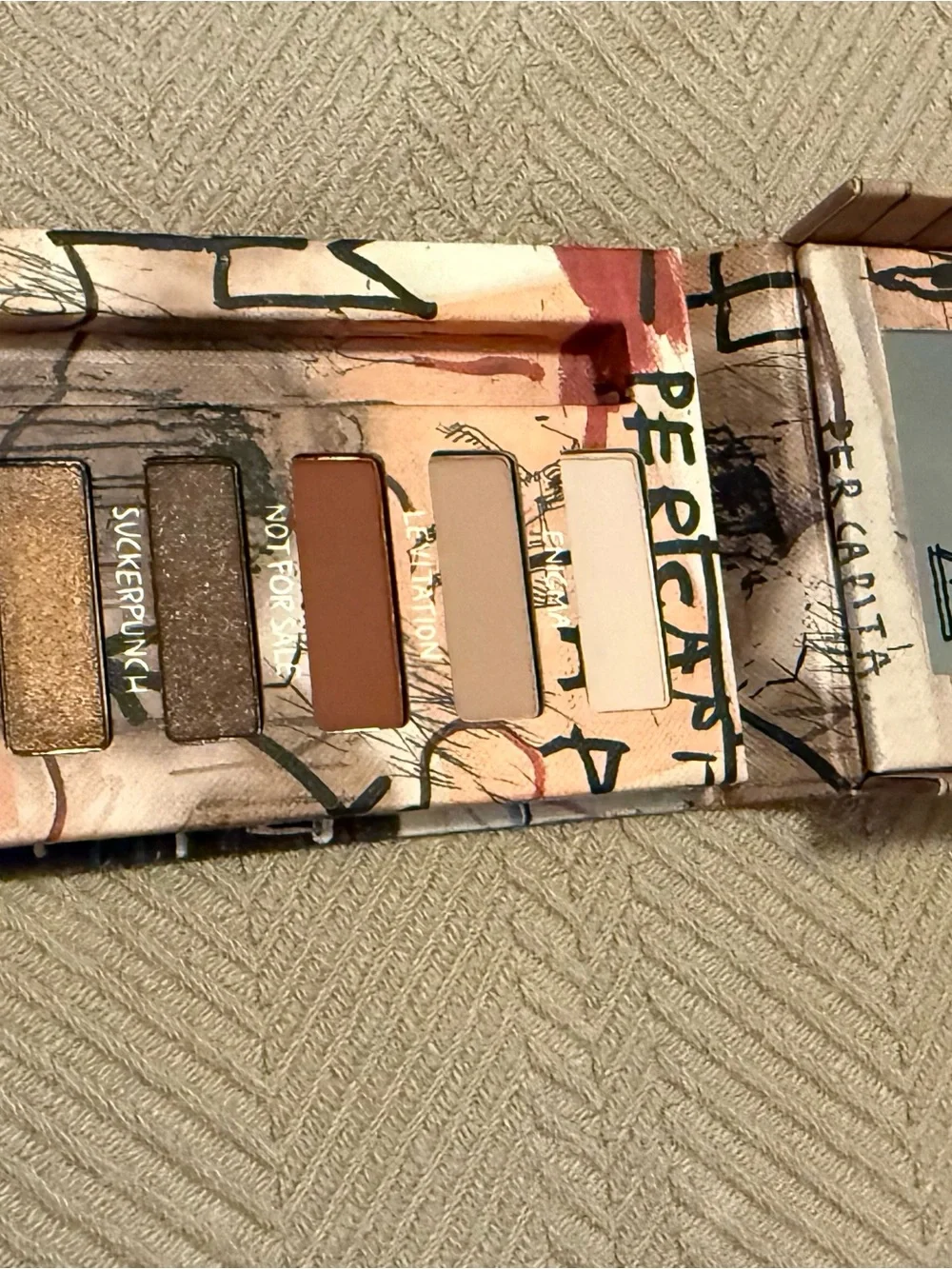 Urban Decay Single Eyeshadow - Suckerpunch Gold Shimmer